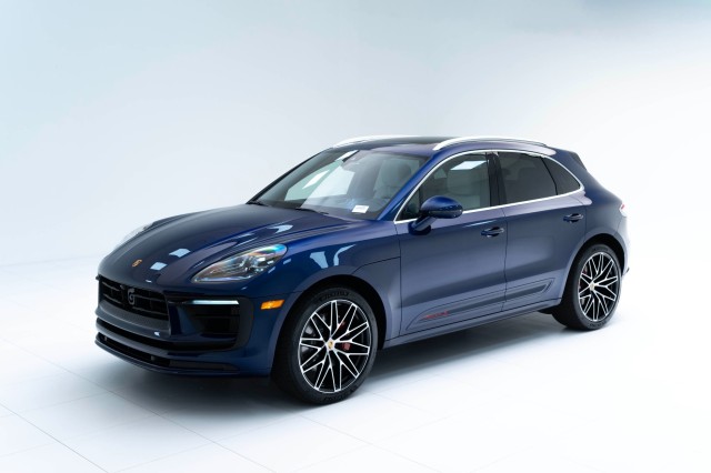 2025  Macan S in , 