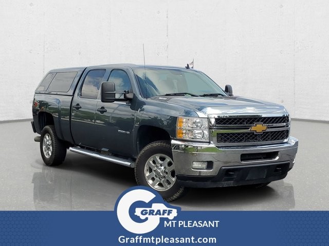  2013 Chevrolet Silverado 2500HD LT Crew Cab 4WD   