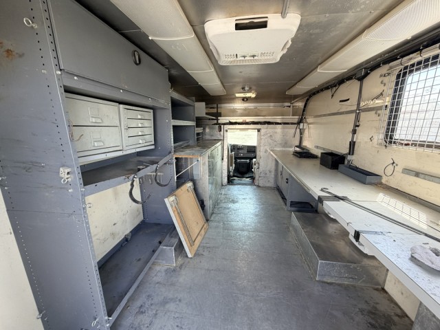 2009 Chevrolet  3500  12'  Mobile Office w 7K Onan Gen & Ladder Racks in , 