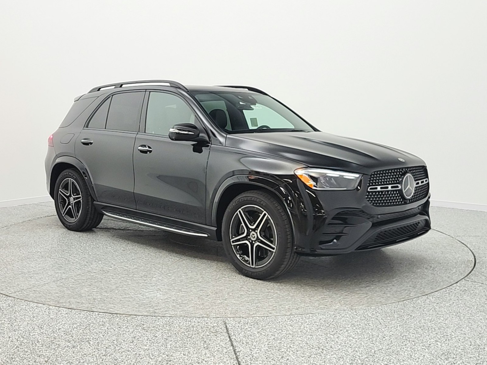 New 2026 Obsidian Black Metallic Mercedes-Benz GLE 450 image 3