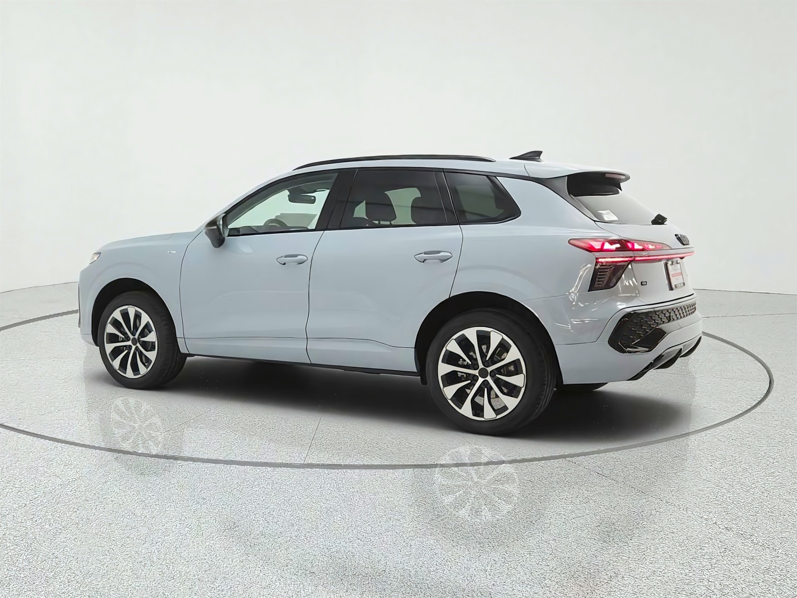 New 2026 Arrow Gray Pearl Effect Audi S line quattro image 7