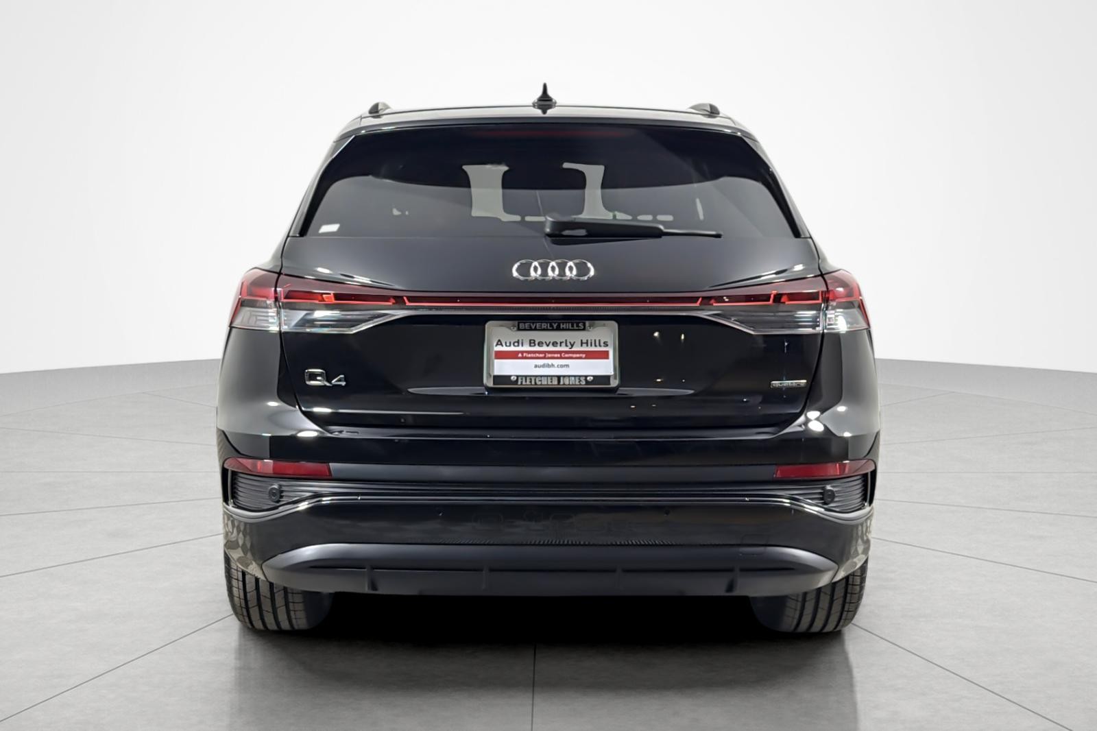 Used 2024 Mythos Black Metallic Audi Premium Plus 50 quattro image 4