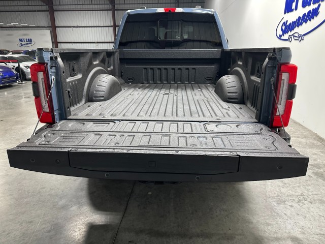 2023 Ford Super Duty F-250 SRW Platinum in , 