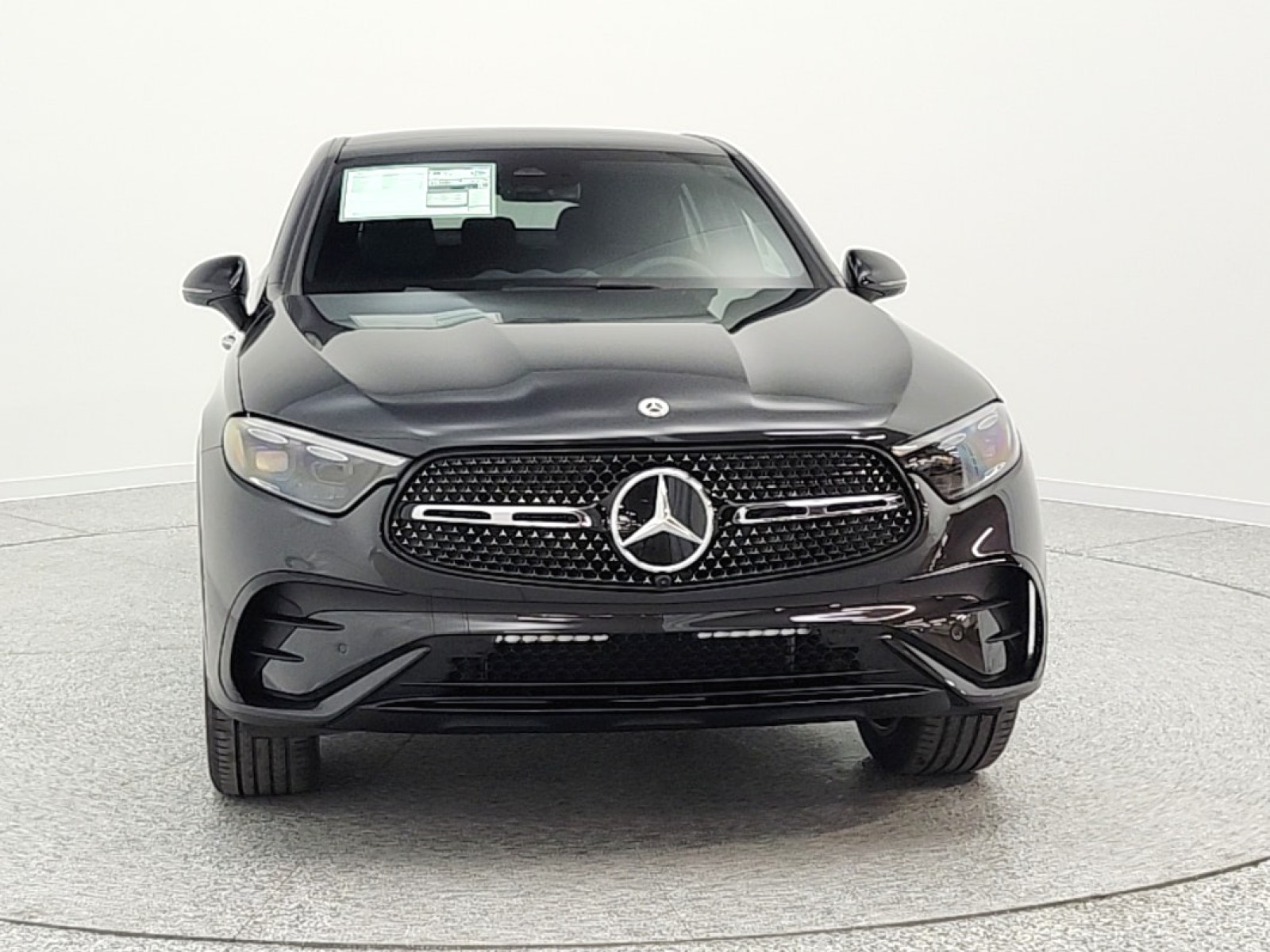 New 2026 Graphite Grey Metallic Mercedes-Benz GLC 300 image 2