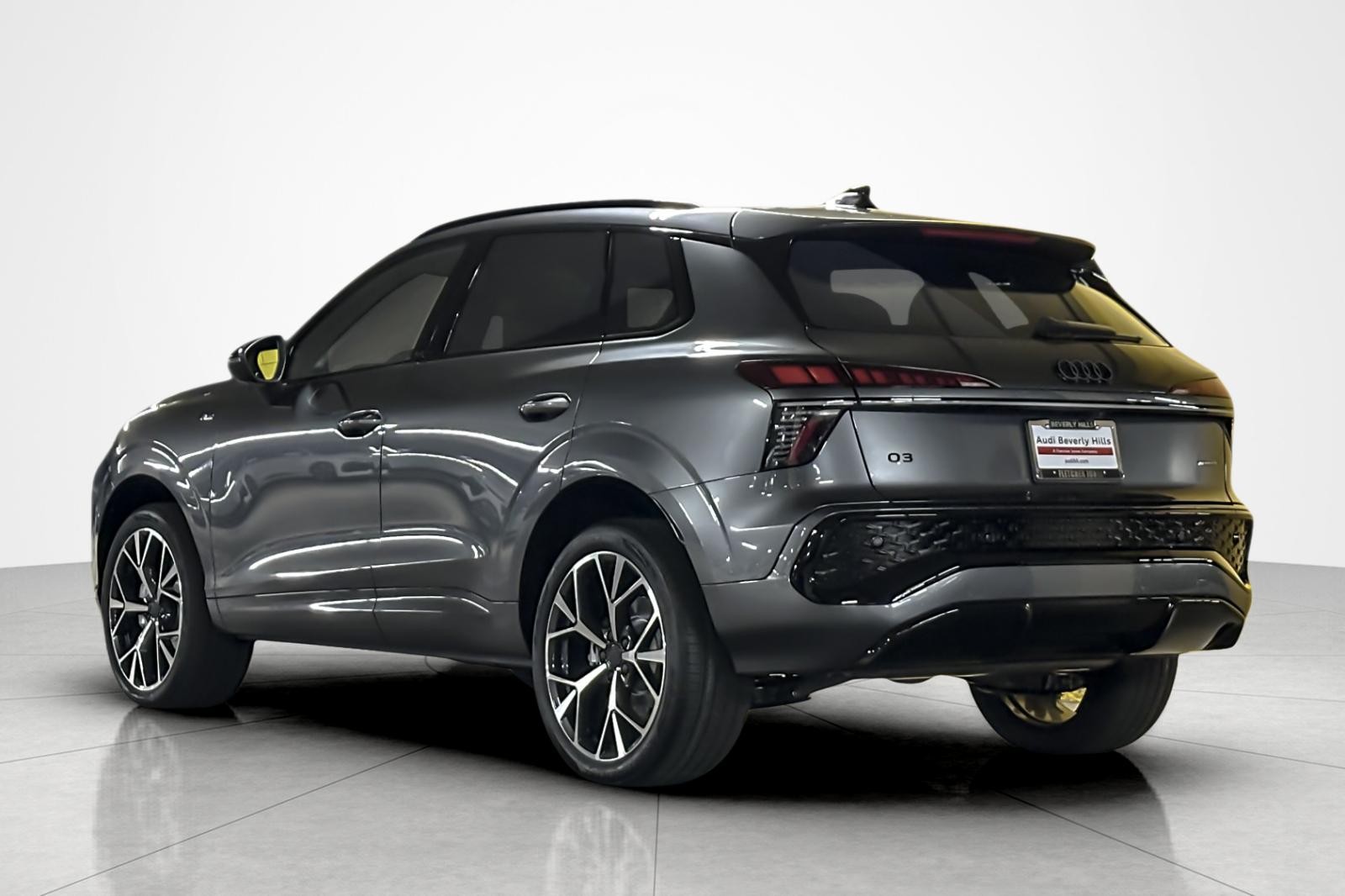 New 2026 Daytona Gray Pearl Effect Audi S line quattro image 4