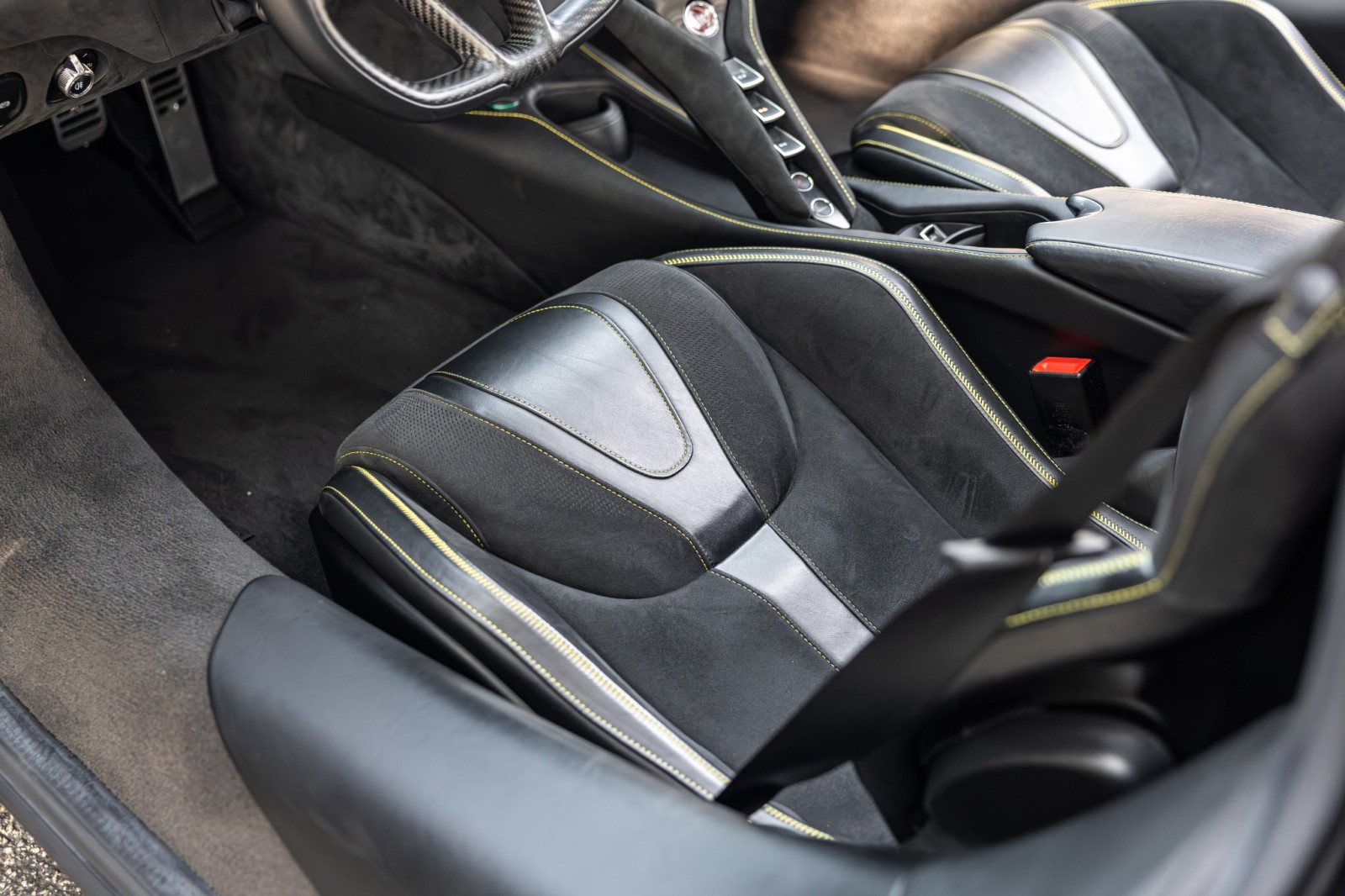 Used Car 2021 Mclaren 720s  Performance For Sale Under $320,000 In Boerne, Texas