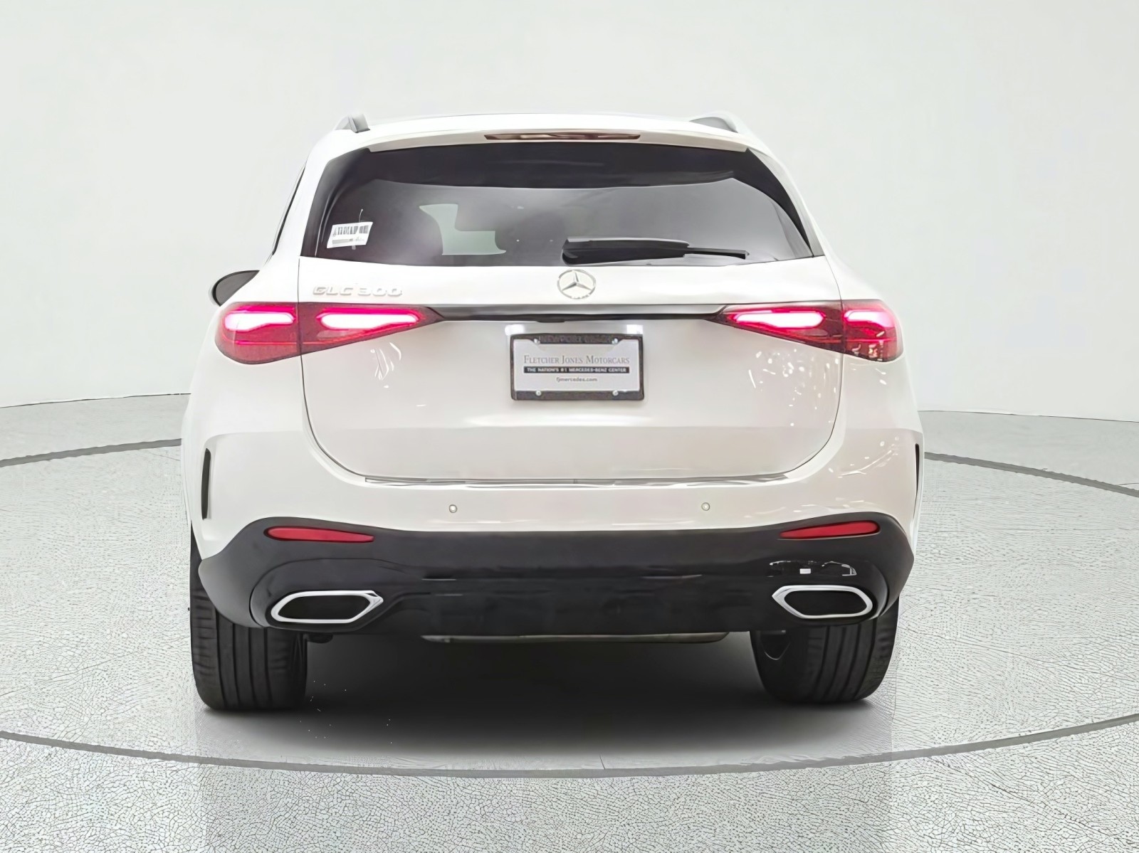 New 2027 Polar White Mercedes-Benz GLC 300 SUV image 6