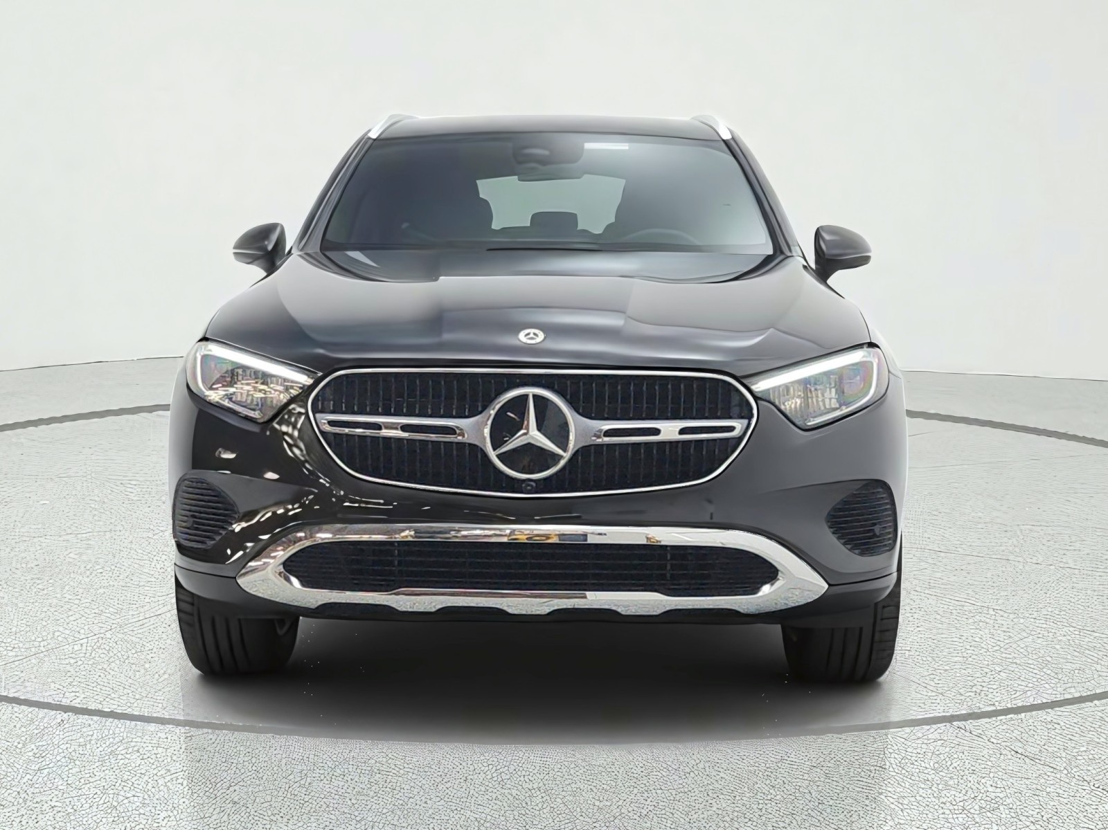 New 2026 Graphite Grey Metallic Mercedes-Benz GLC 300 SUV image 2
