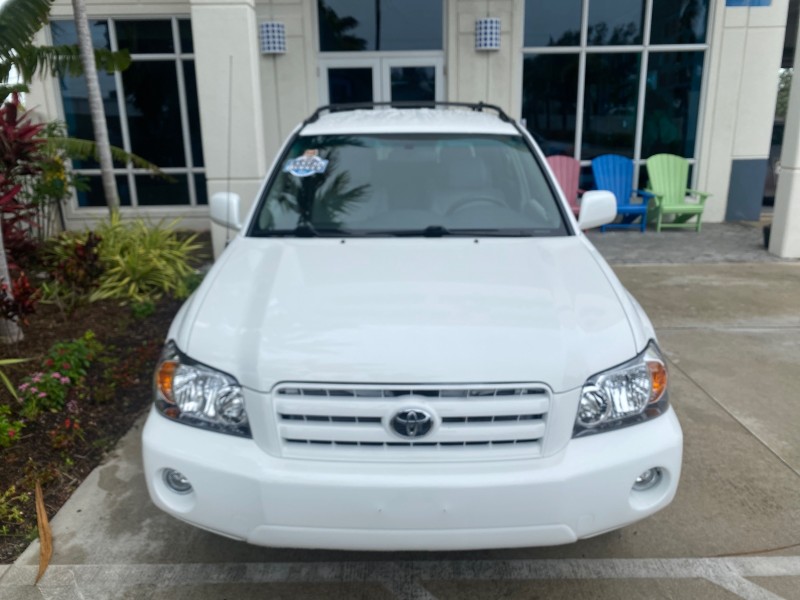 2006 Toyota Highlander 1 OWNER FL LOW MILES 49,290 SUV in , 