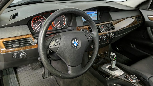 2010 BMW 5 Series 535i xDrive 20