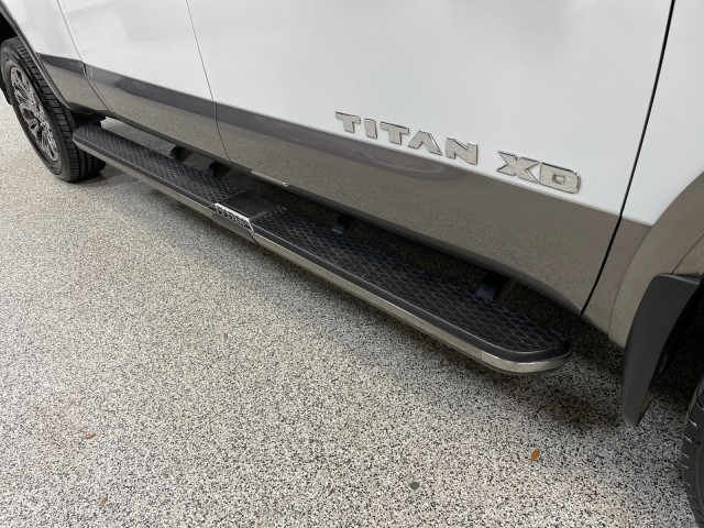 2017 Nissan Titan XD Platinum Reserve Cummins V8 4WD in , 