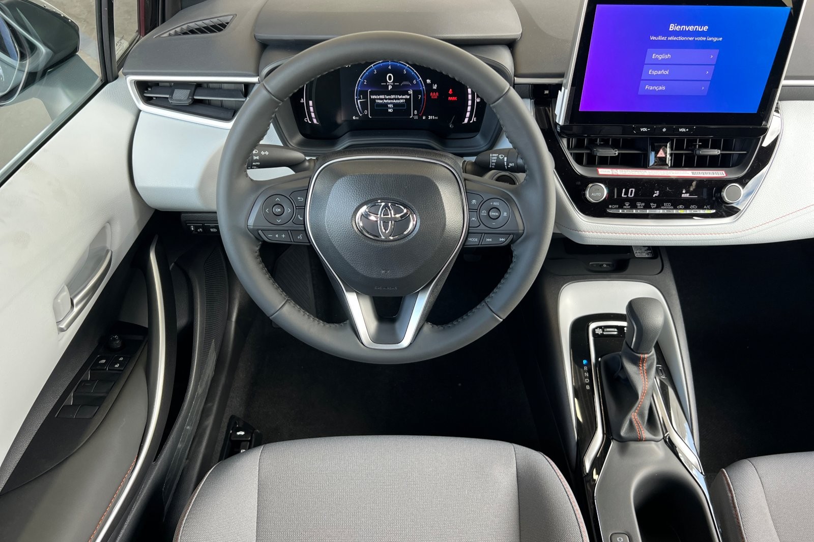2025 Toyota Corolla SE photo 11