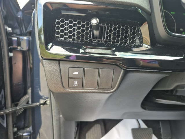 HondaCR-V Hybrid25