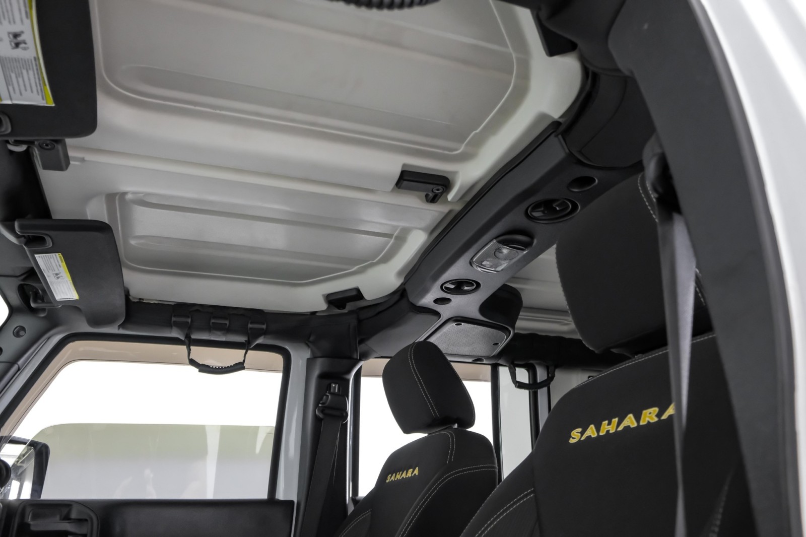 2015 Jeep Wrangler UNLIMITED SAHARA 4WD HARD TOP CONVERTIBLE CRUISE C 6