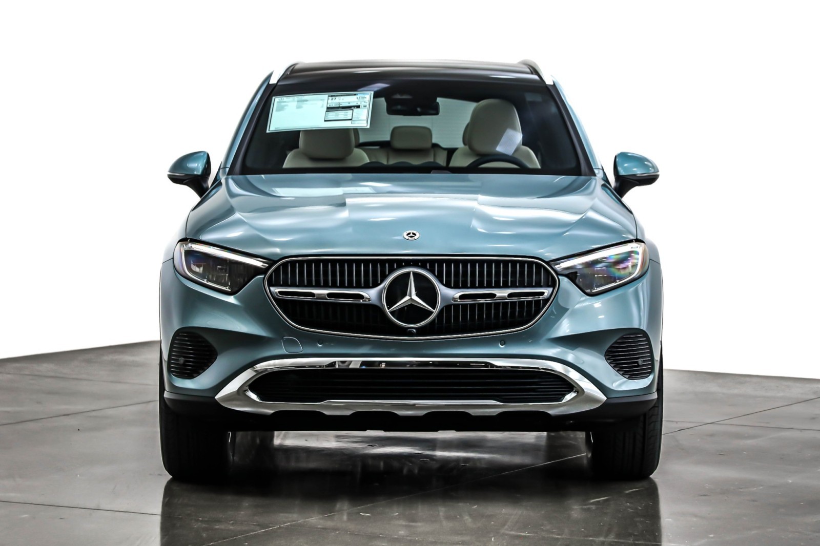 New 2026 Verde Silver Metallic Mercedes-Benz GLC 300 image 2