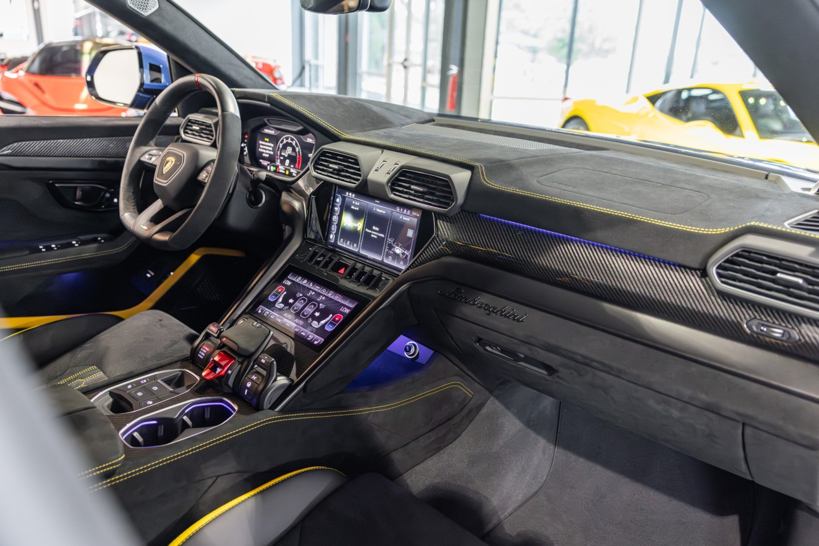Used Car 2024 Lamborghini Urus  Performante For Sale Under $320,000 In Boerne, Texas
