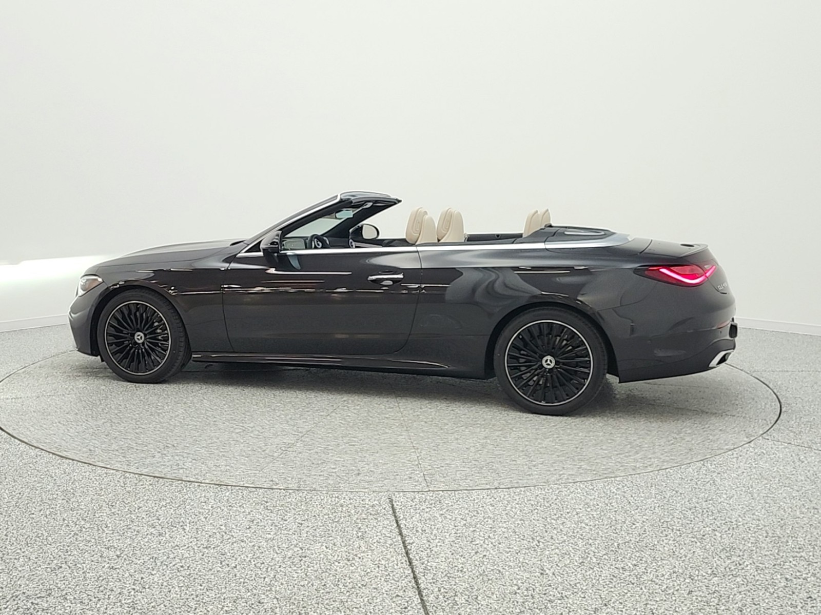 New 2026 Graphite Grey Metallic Mercedes-Benz CLE 450 image 8