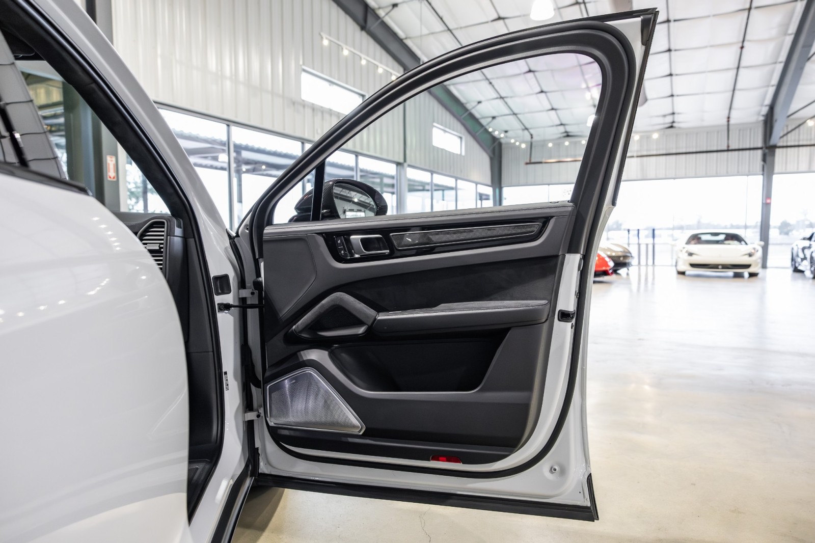 Used Car 2022 Porsche Cayenne  Turbo Gt For Sale Under $140,000 In Boerne, Texas