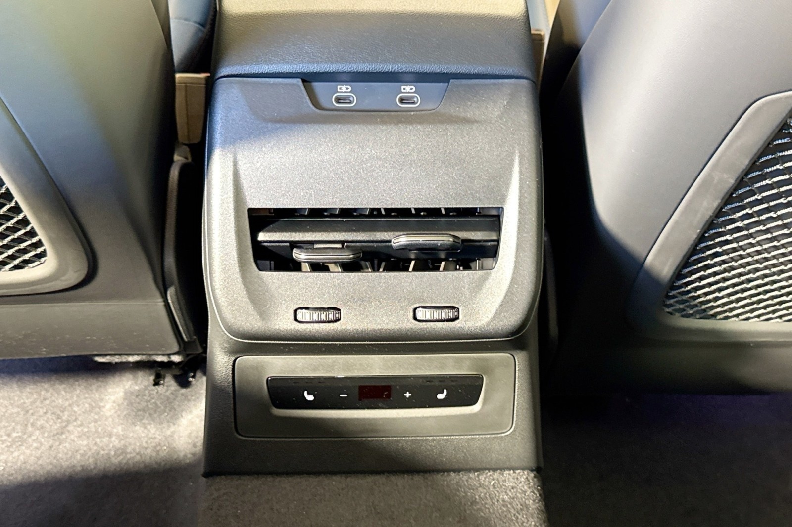 New 2025 Ascari Blue Metallic Audi Prestige 3.0 TFSI quattro image 21