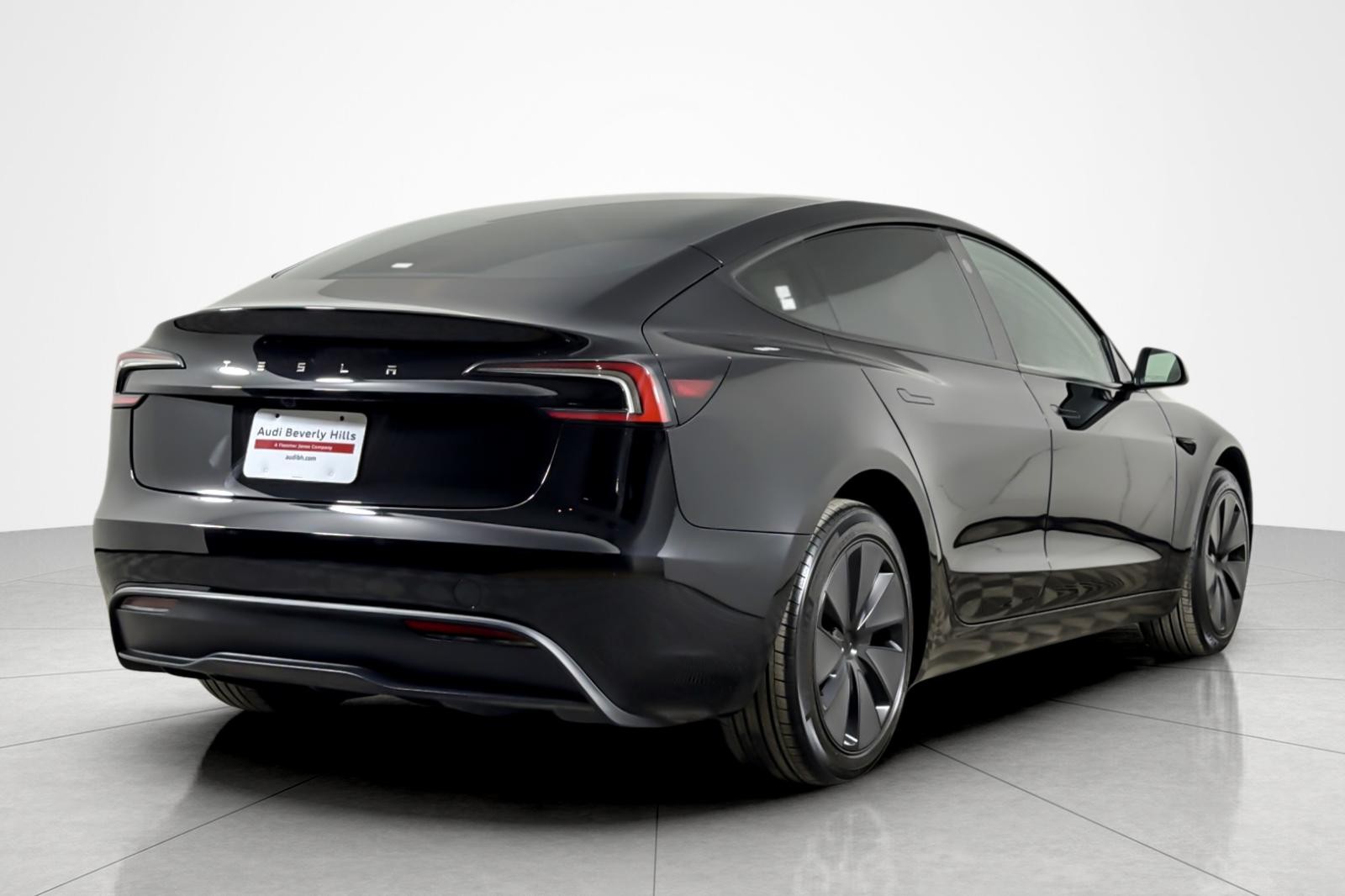 Used 2025 BLACK Tesla Long Range RWD image 5