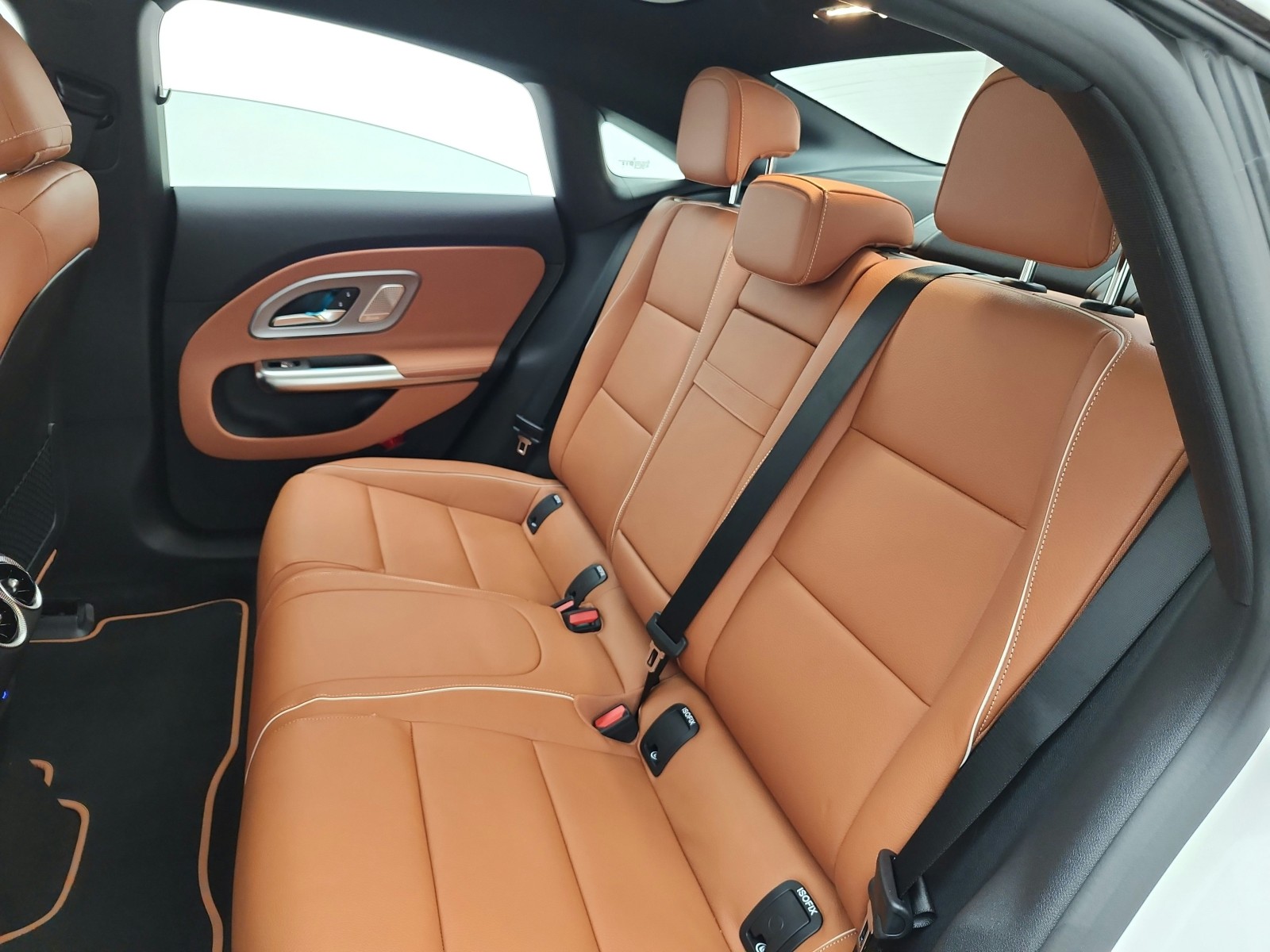 New 2027 Polar White Mercedes-Benz CLA 250+ Electric RWD image 11