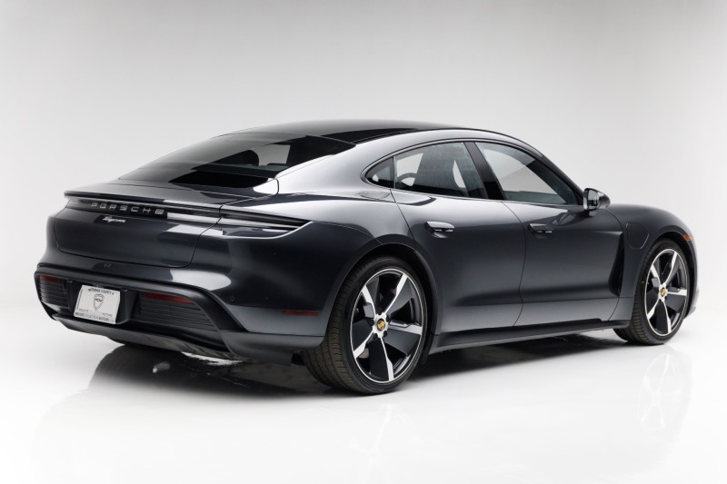 2021 Porsche Taycan  in , 