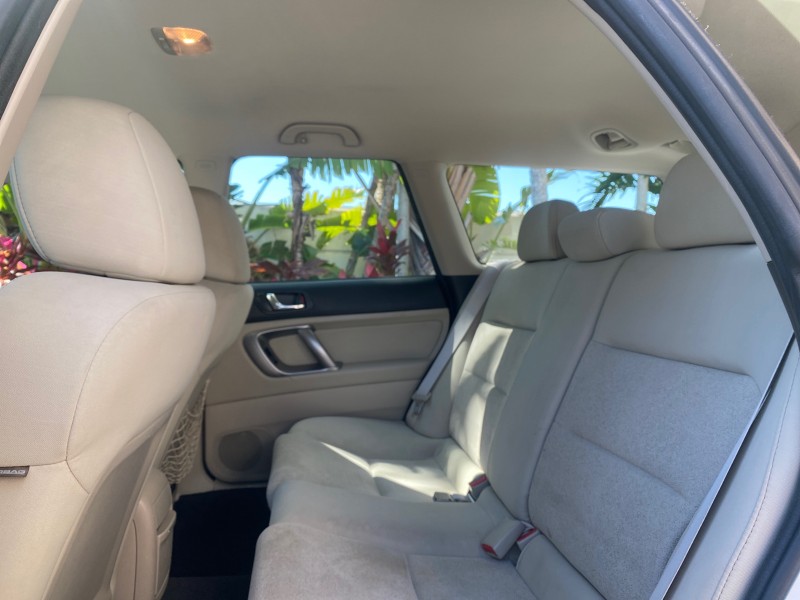 2009 Subaru Outback Special Edition LOW MILES 68,114 in ,