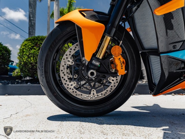 Ducati STREETFIGHTER
