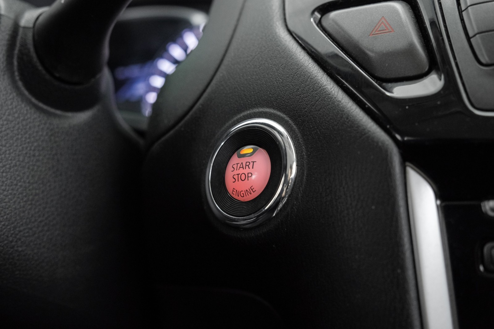 2019 Nissan Pathfinder SV 4WD BLIND SPOT ASSIST THIRD SEAT REAR CAMERA KE 18
