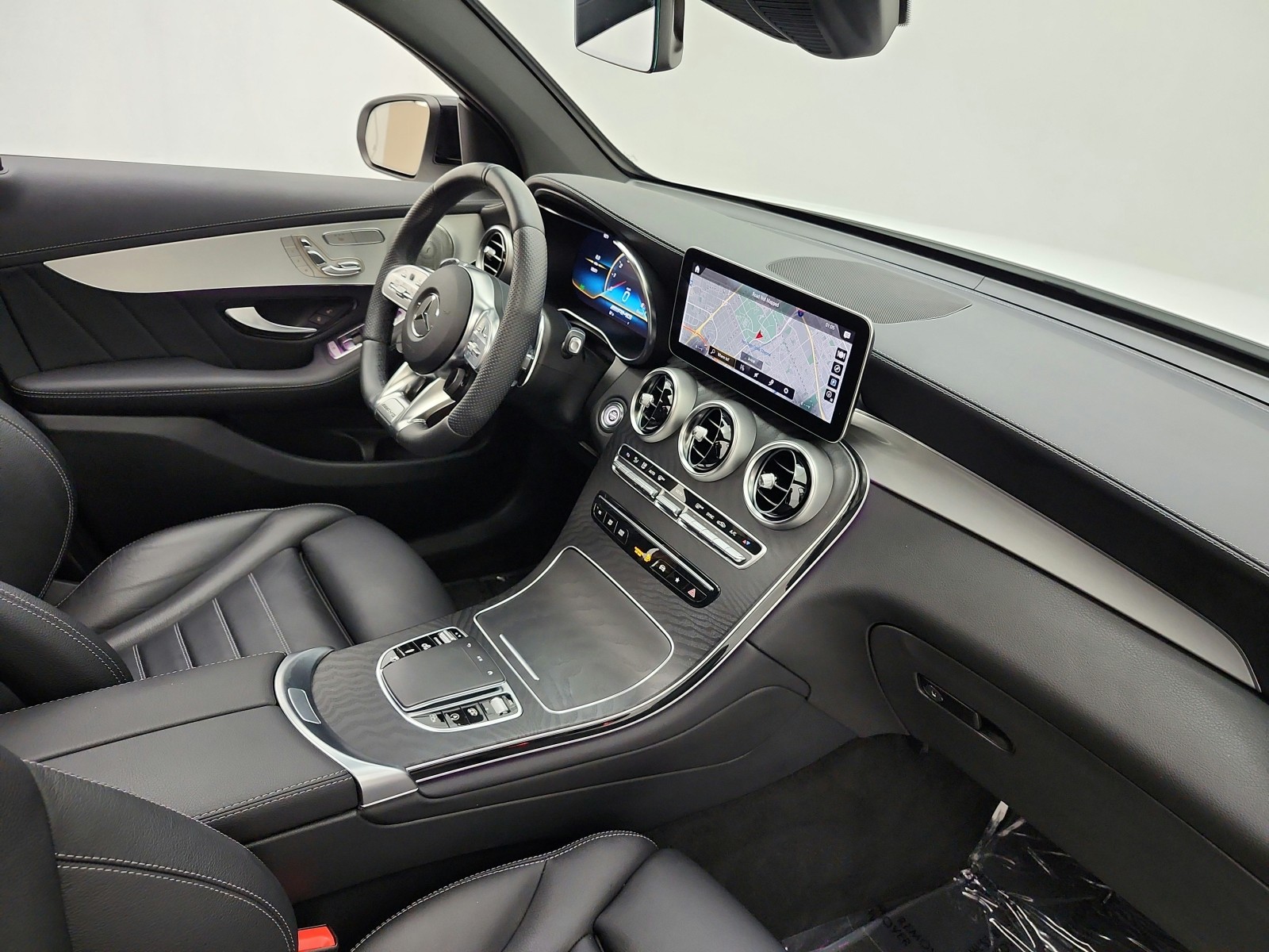 Used 2023 Polar White Mercedes-Benz AMG® GLC 43 4MATIC Coupe image 18