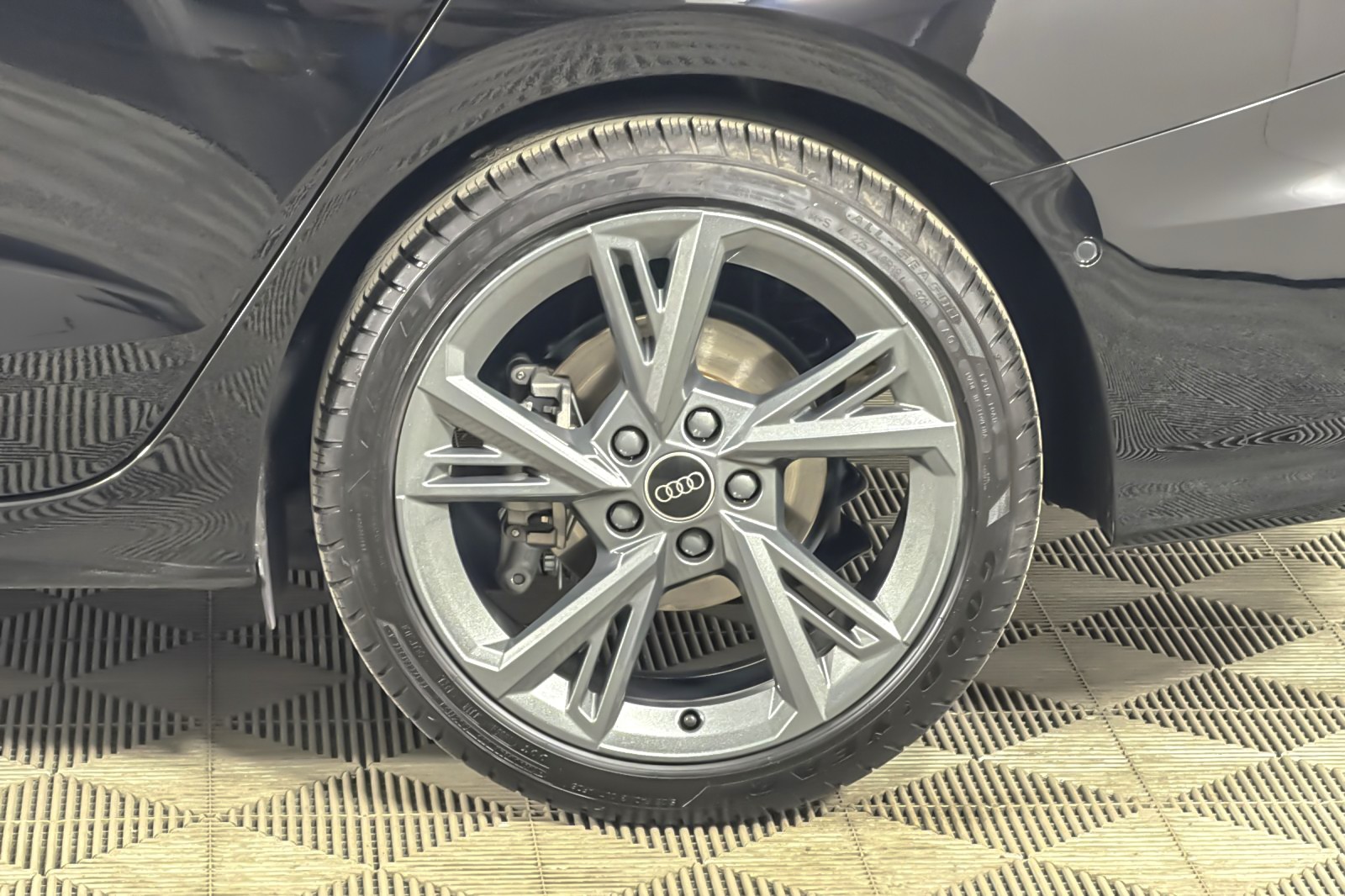 Used 2024 Brilliant Black Audi Premium Plus 40 TFSI quattro image 24