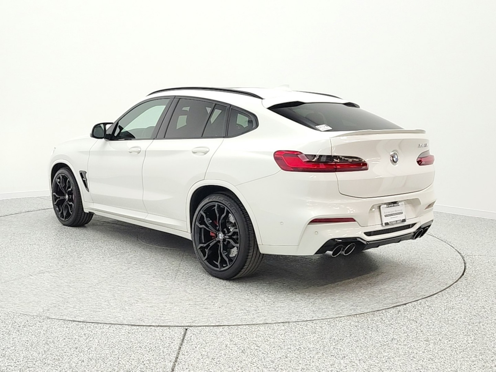 Used 2021 Alpine White BMW Sports Activity Coupe image 7