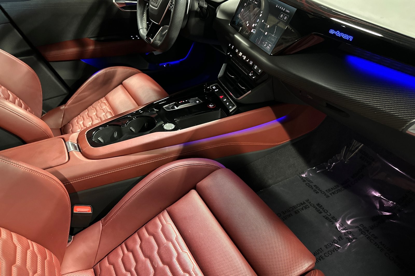 Certified Used 2024 Mythos Black Metallic Audi quattro image 14