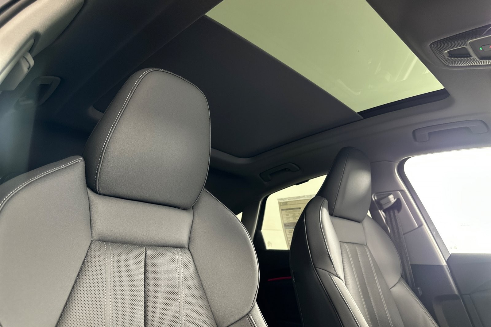 New 2026 Daytona Gray Pearl Effect Audi Premium Plus 2.0 TFSI quattro image 16