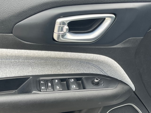 JeepCompass24