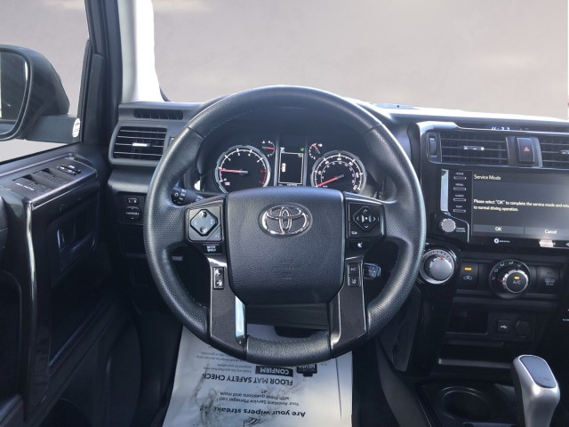 2024 Toyota 4Runner TRD Off Road 12