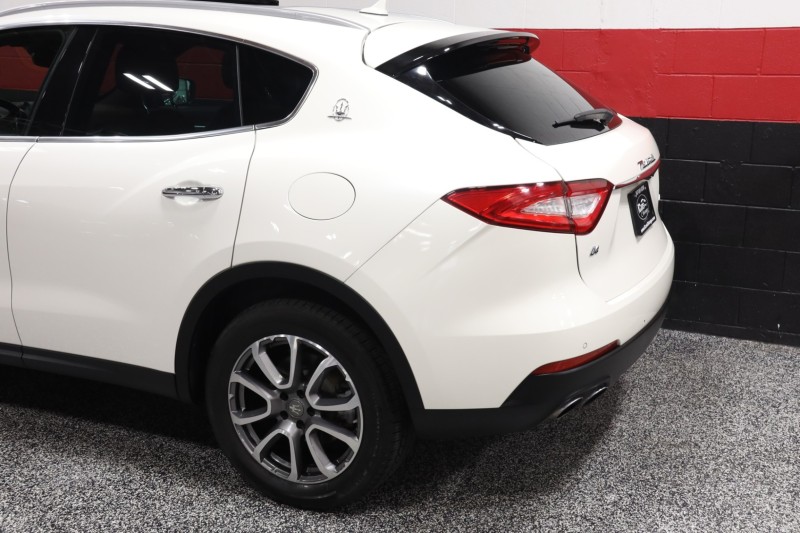 2018 Maserati Levante 4dr Suv in , 