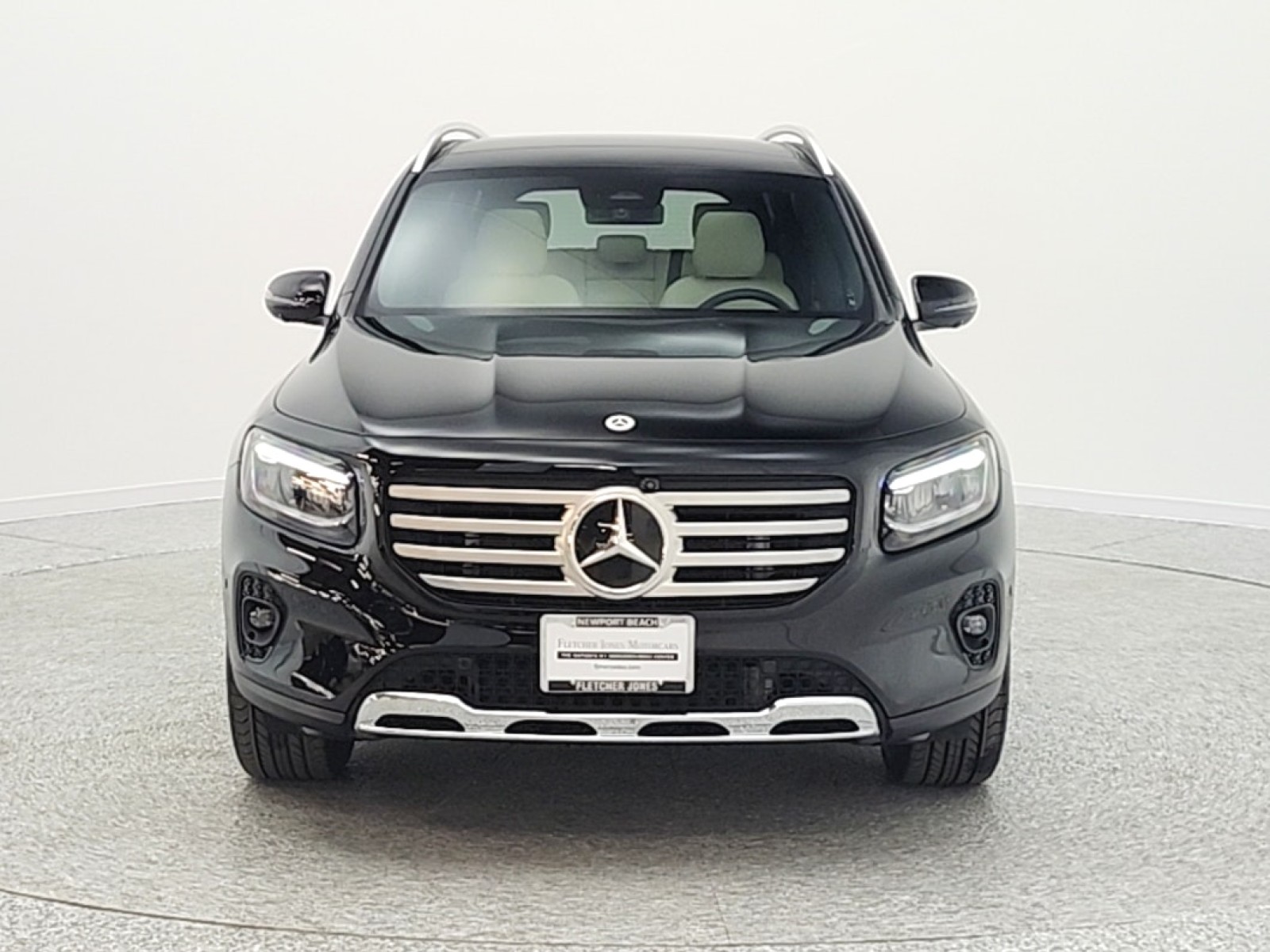 Certified Used 2025 Night Black Mercedes-Benz GLB 250 SUV image 2