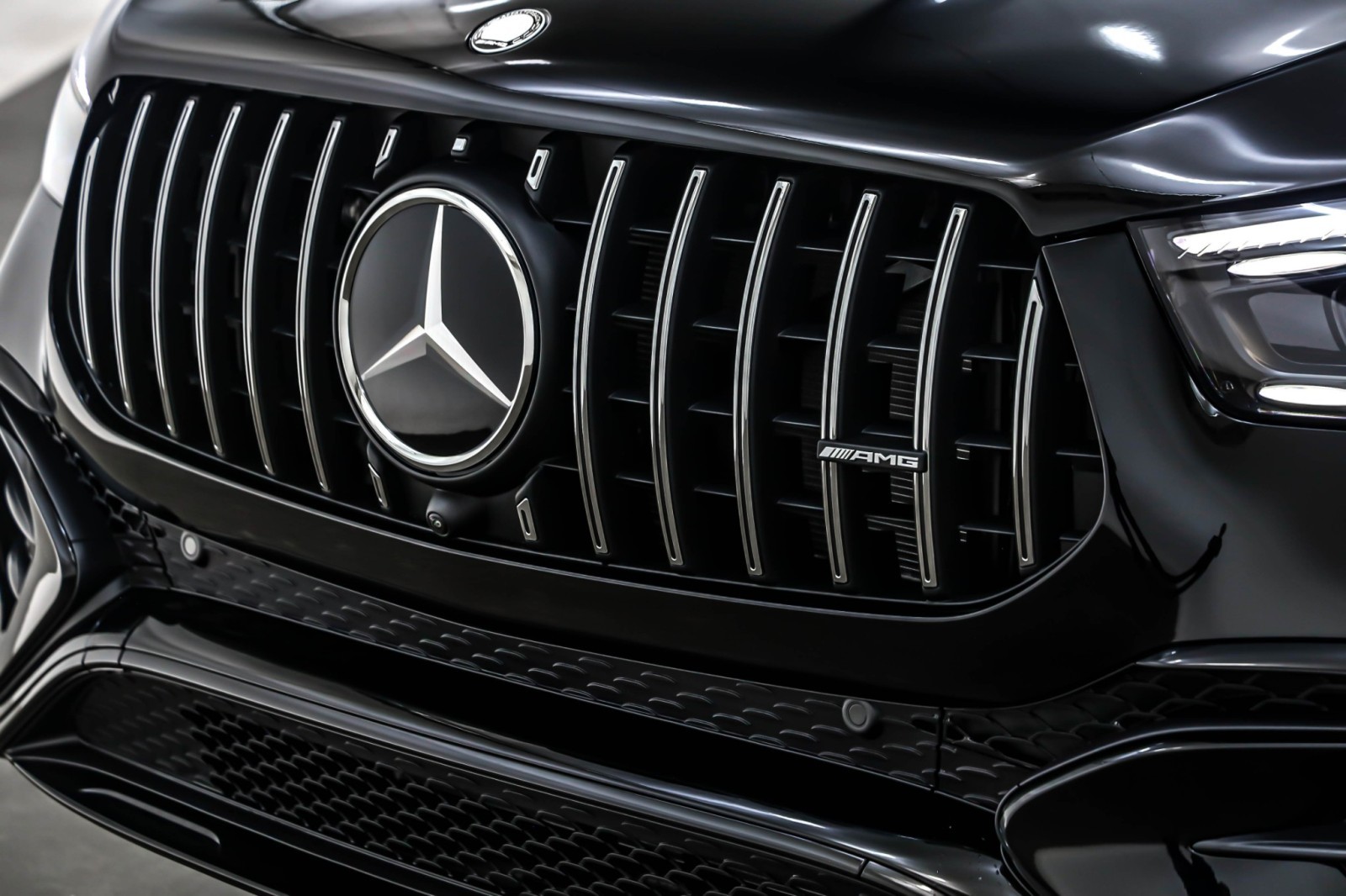 New 2026 Black Mercedes-Benz AMG® GLE 53 image 13