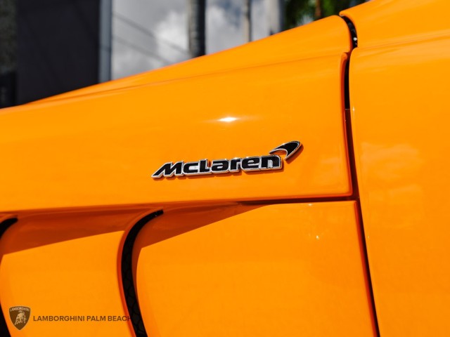 Mercedes-Benz SLR McLaren