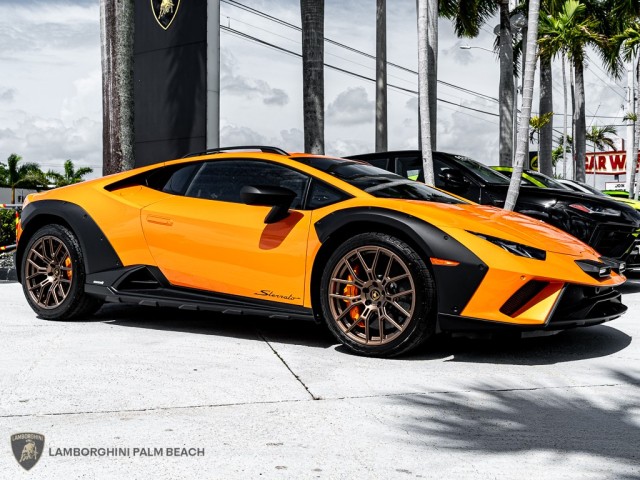 2024 Lamborghini Huracan Sterrato  in , 