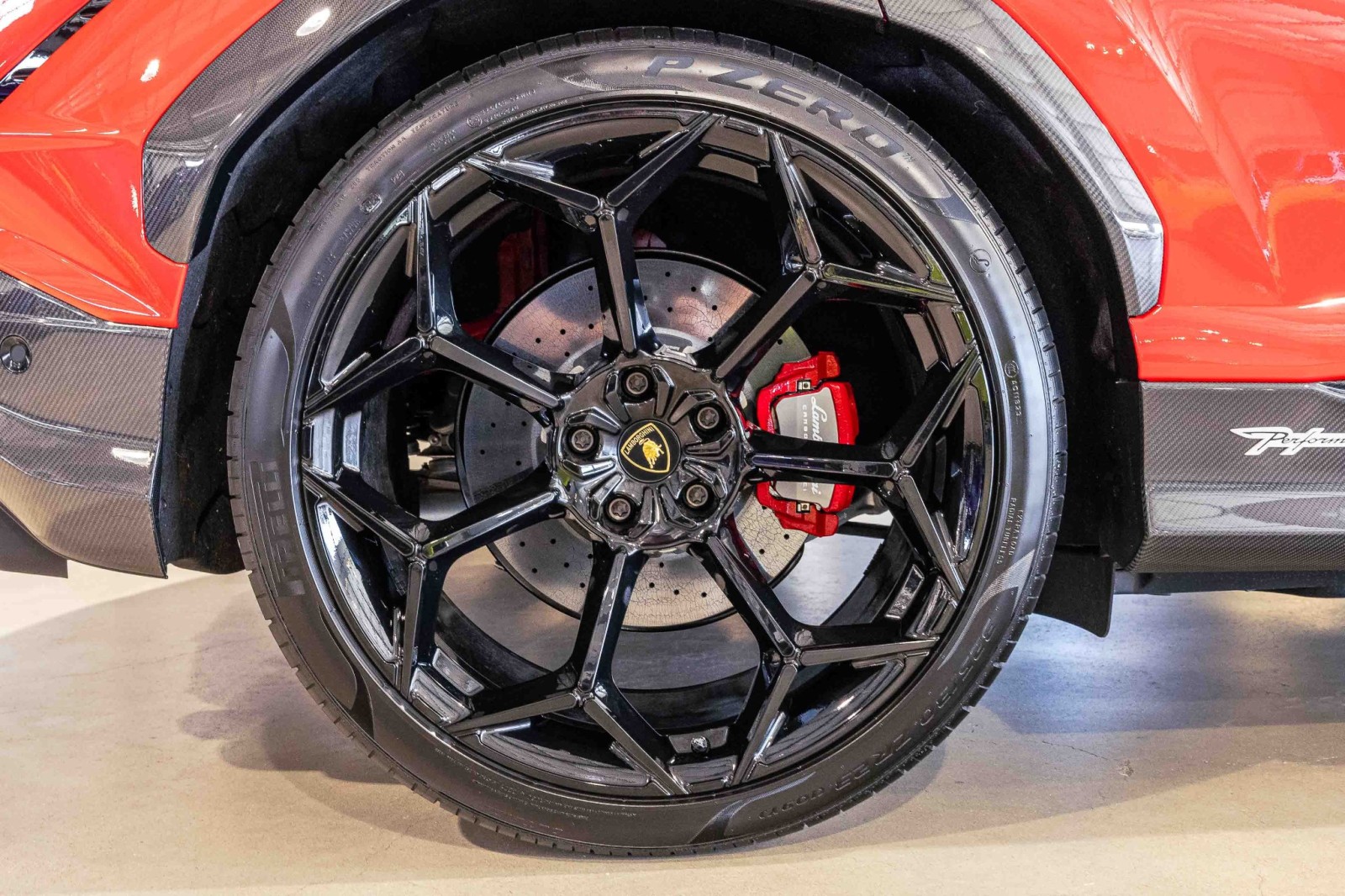 Used Car 2024 Lamborghini Urus  Performante For Sale Under $320,000 In Boerne, Texas