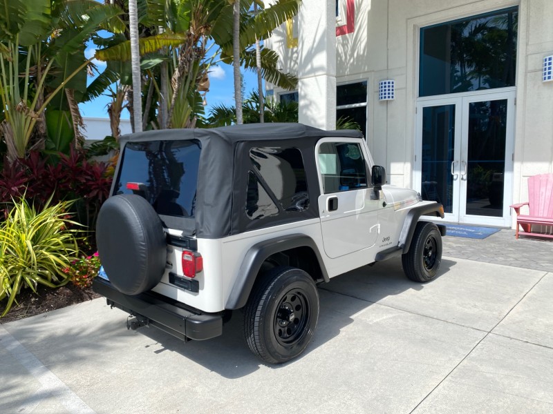 2005 Jeep Wrangler SE 4WD LOW MILES 29,371 1 OWNER in ,