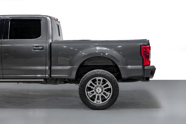 2017 Ford F-250 Lariat 11