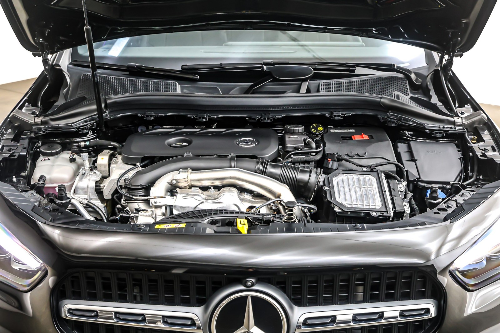 New 2025 Cosmos Black Metallic Mercedes-Benz GLA 250 SUV image 11