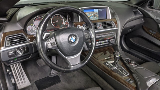 2012 BMW 6 Series 650i 22