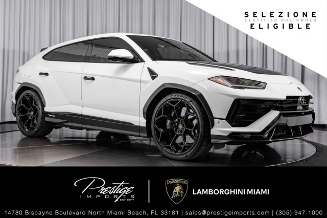 /2024 Lamborghini Urus