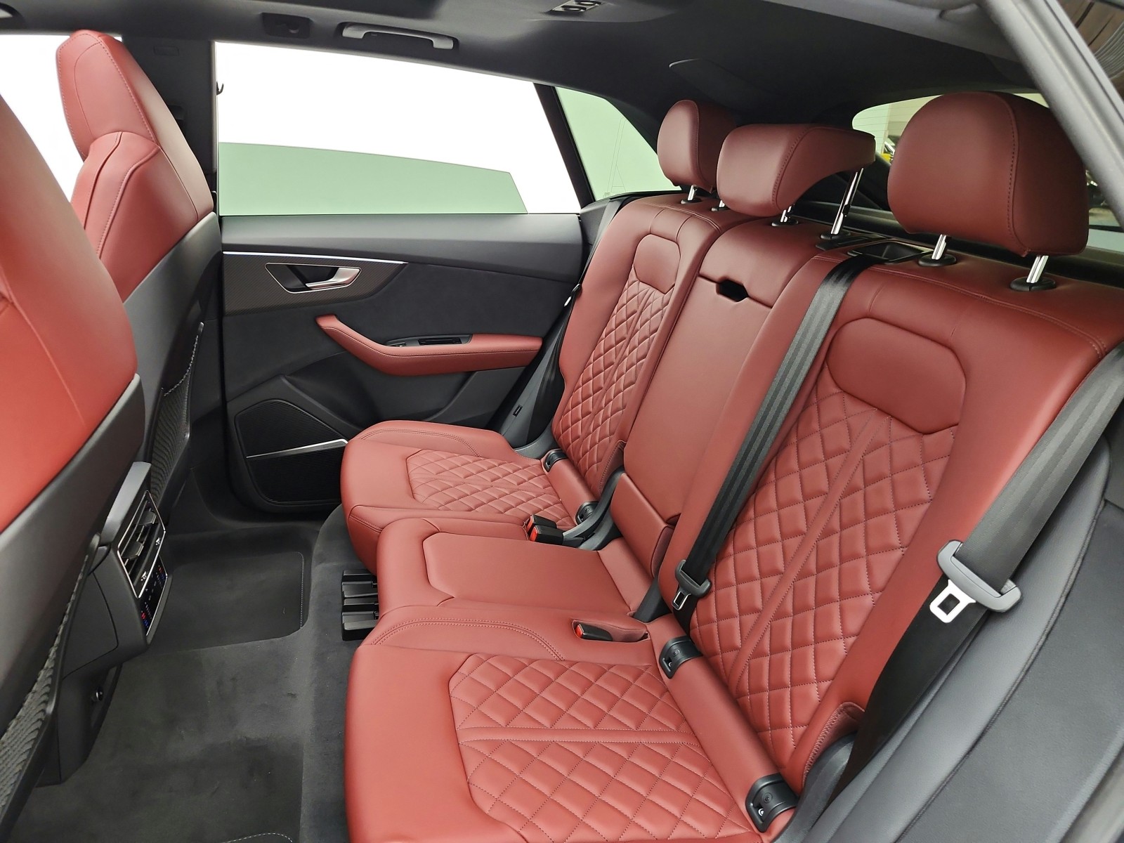 New 2026 Mythos Black Metallic Audi Premium Plus quattro *Ltd Avail* image 11