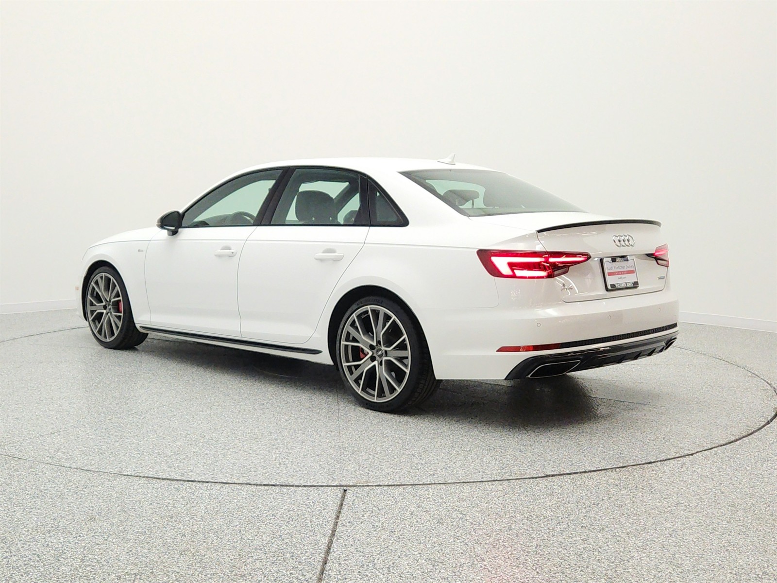 Used 2019 Ibis White Audi Premium Plus 45 TFSI quattro image 7