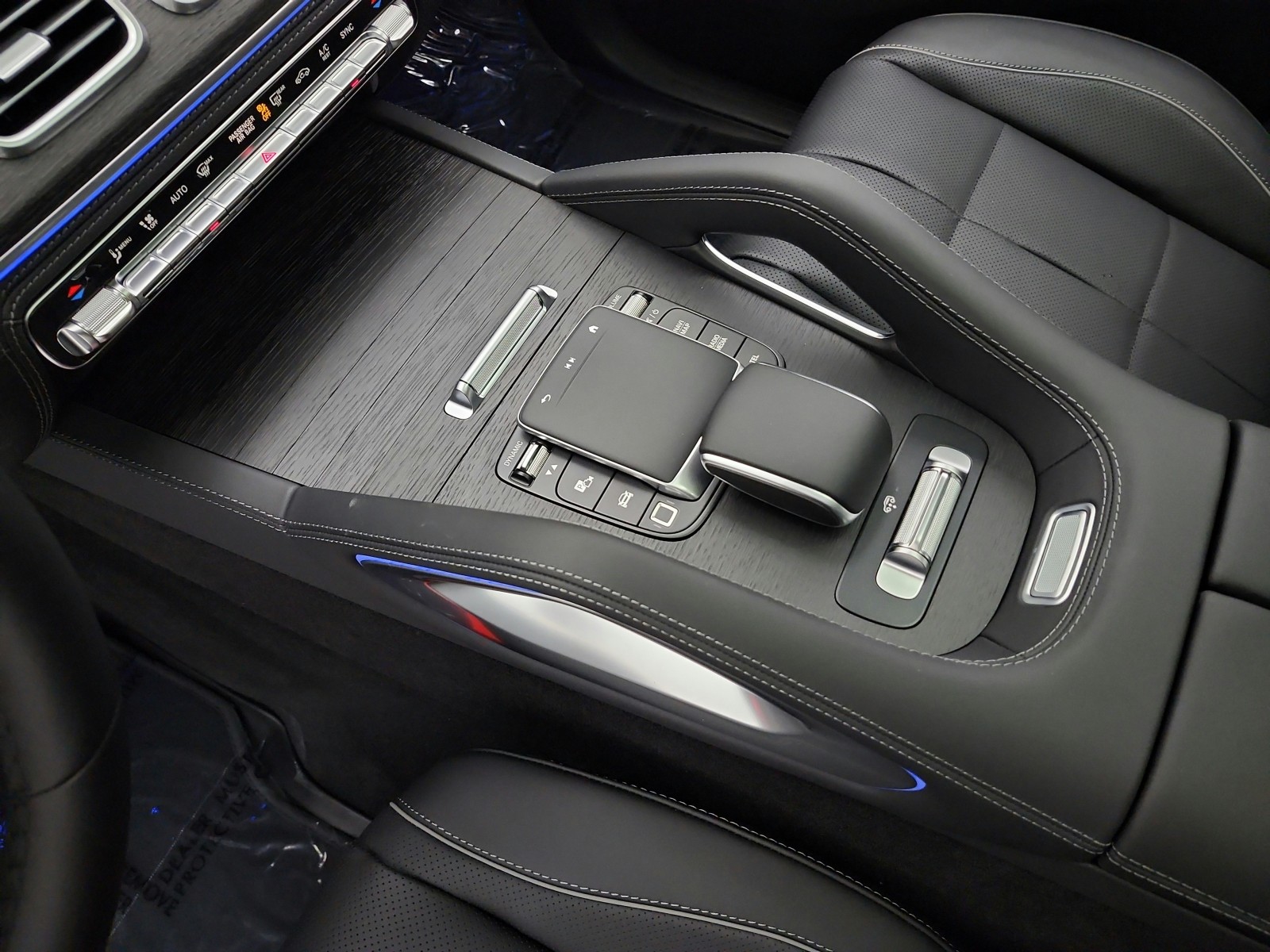 New 2026 MANUFAKTUR Alpine Grey Mercedes-Benz GLE 580 4MATIC® SUV image 9